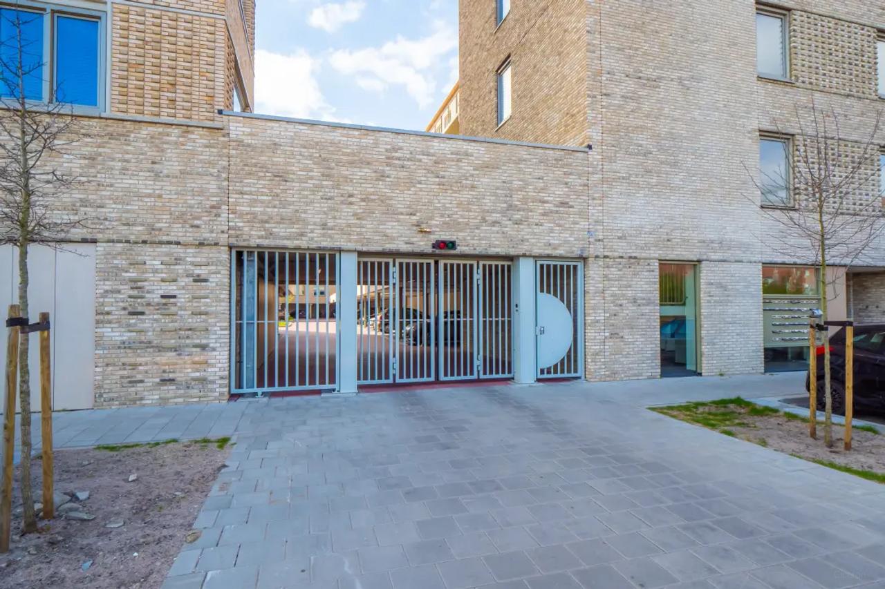 Modern apartment (76 m²) in the heart of Leiderdorp - Image 3