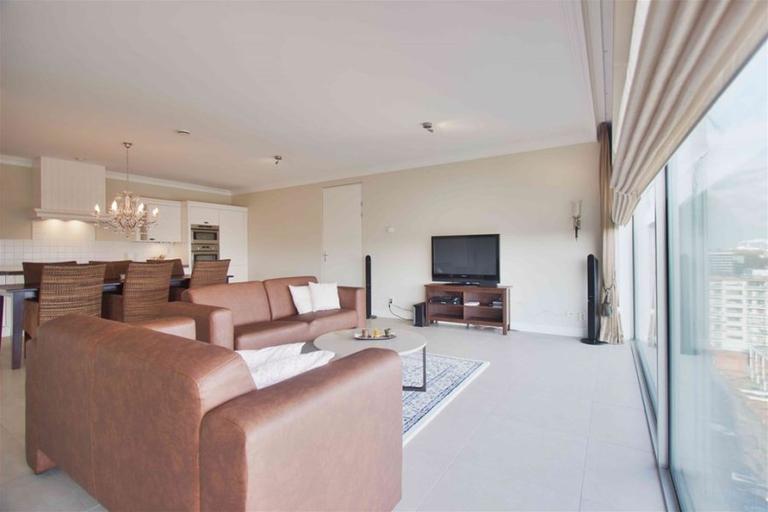 112 m² Penthouse in Osdorp - Image 8