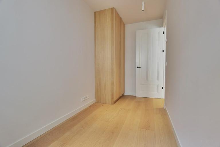 Apartment in Weteringschans - Image 22