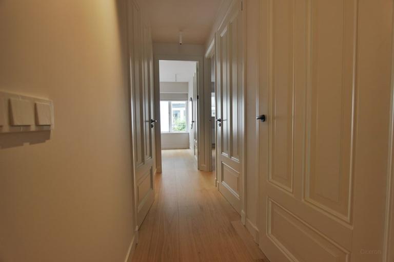 Apartment in Weteringschans - Image 11