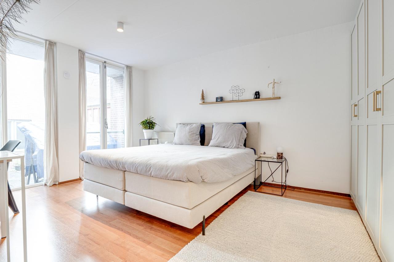 Apartment in the heart of Zwolle city center - Image 10