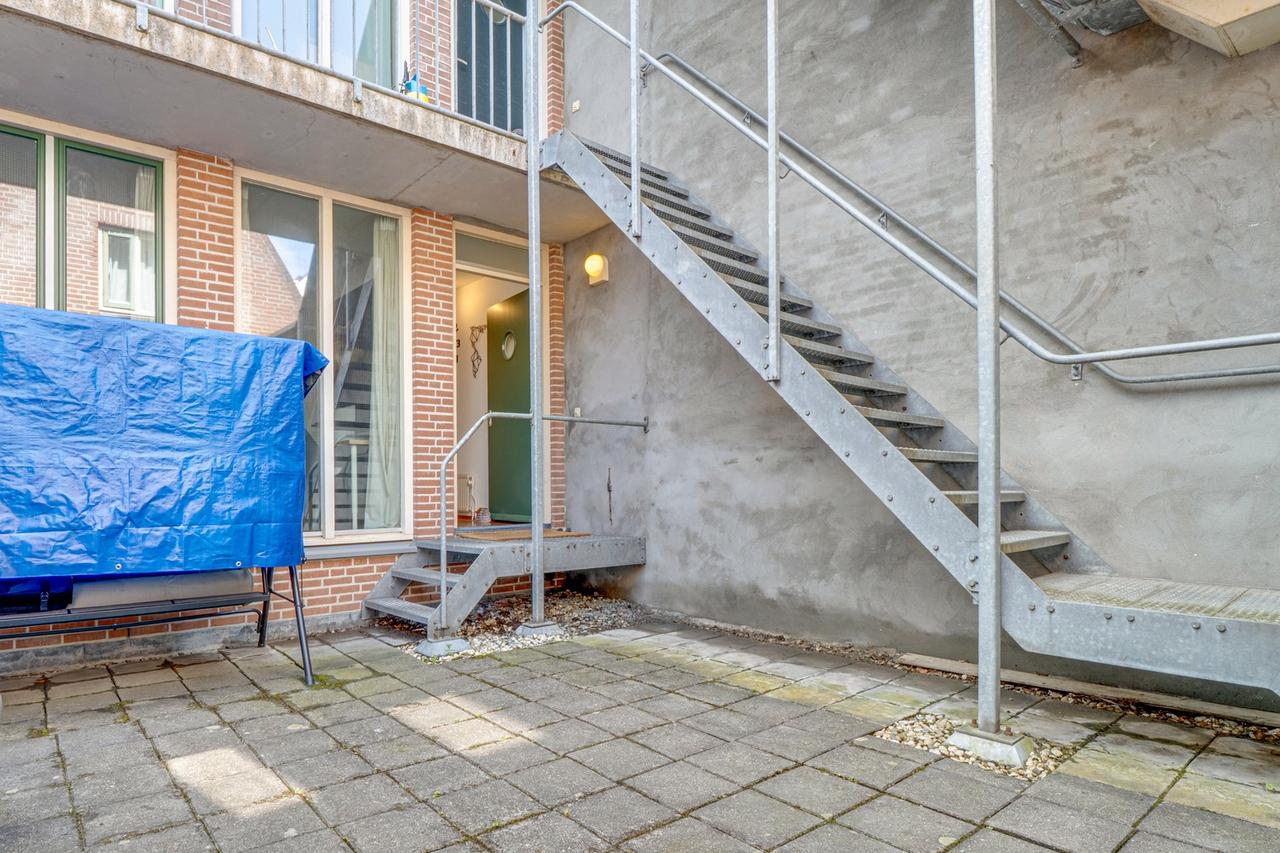 Apartment in the heart of Zwolle city center - Image 2