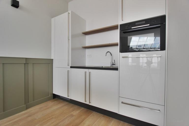 115 m² Loft in the Heart of Amsterdam - Image 9