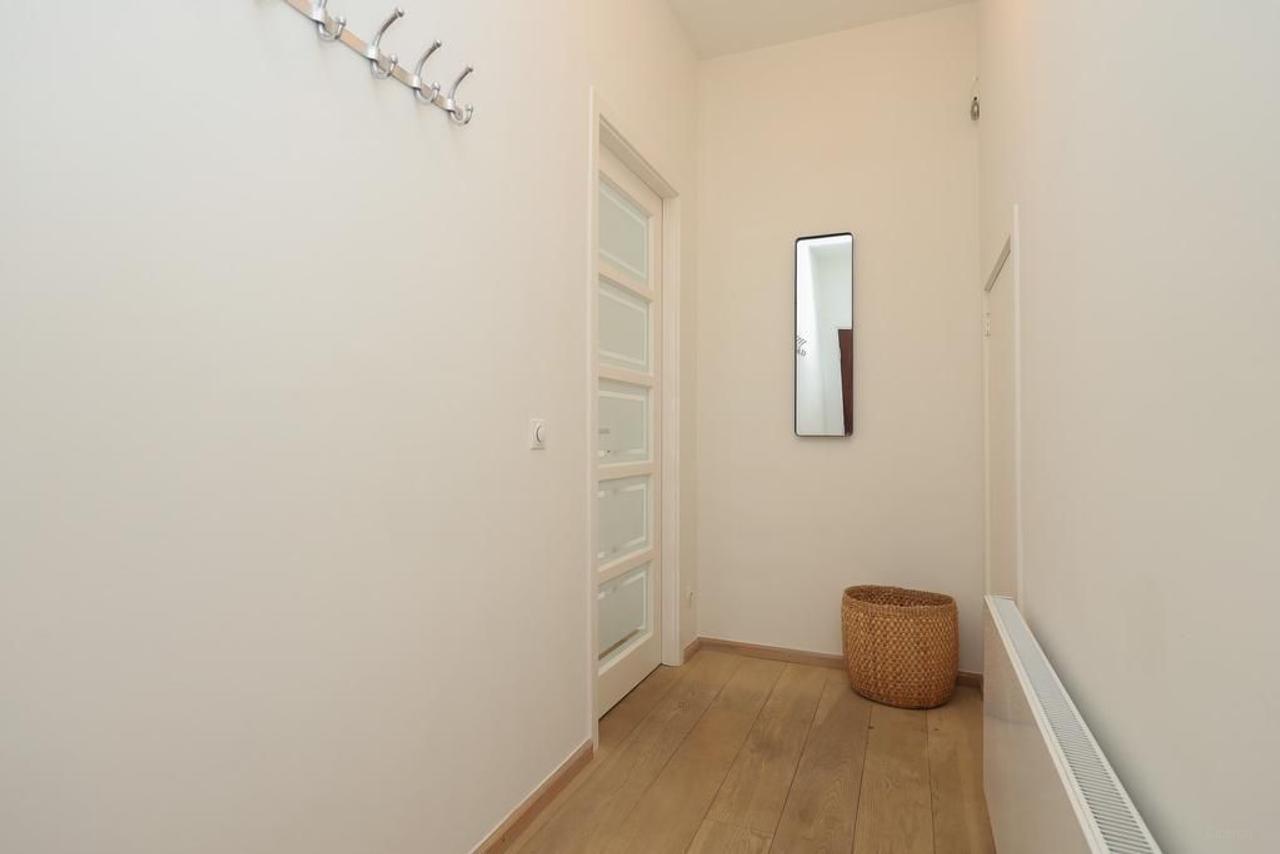 70 m² apartment with garden and garden office in South - Image 3