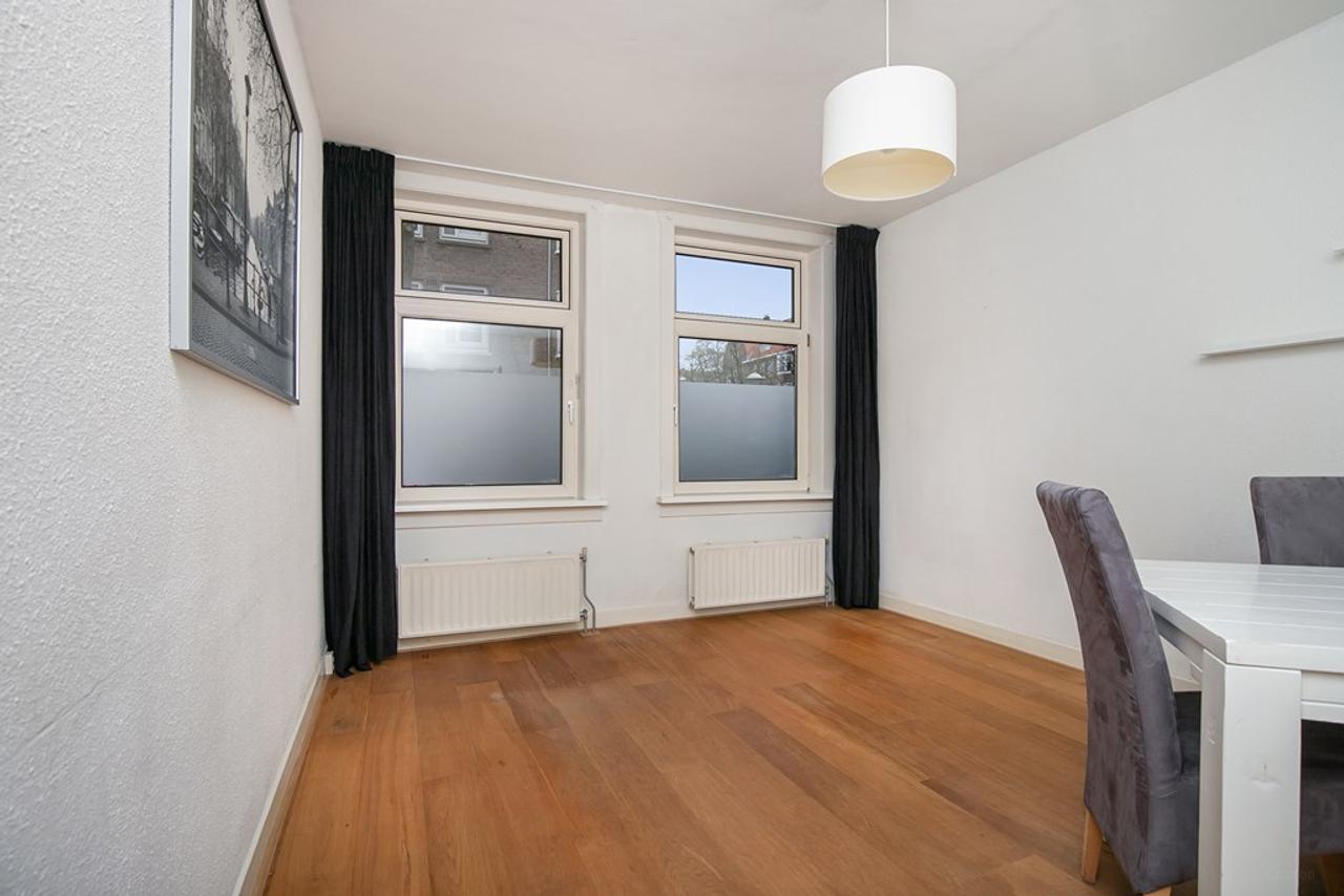 3-room apartment with south-facing garden - Image 2