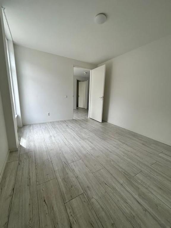 Renovated apartment in Hillesluis - Image 5