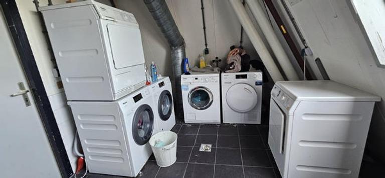 Furnished studio (A++) near Westerhaven - Image 4