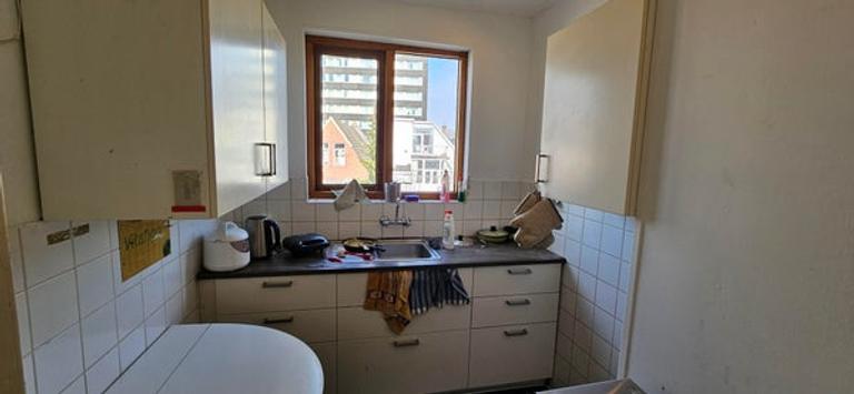 Student Room in Zeeheldenbuurt - Image 5