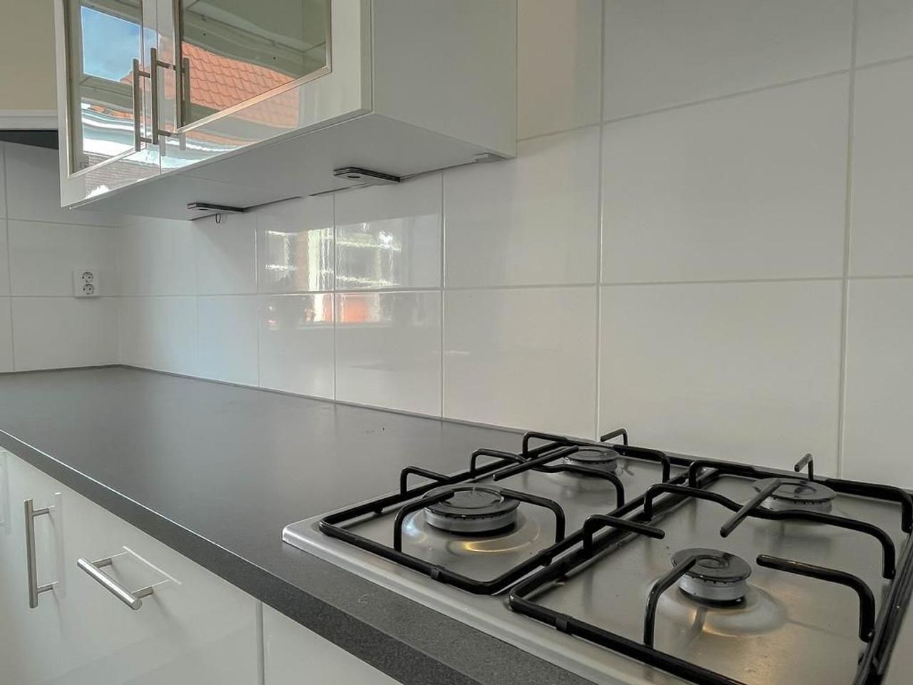 Upper-floor apartment of 110m2 in the center of Woerden - Image 7