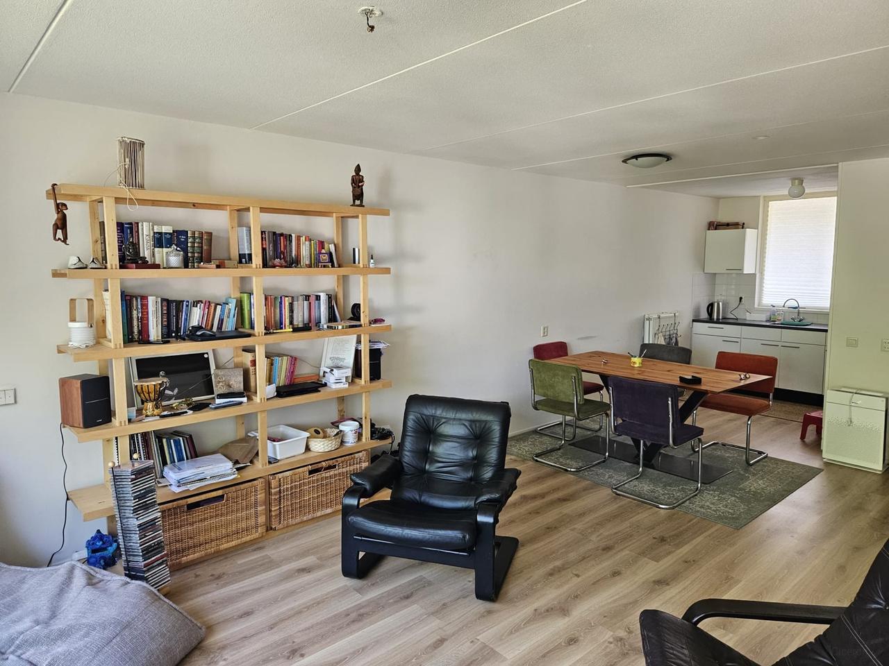 Licht seniorenappartement in Eelde met lift - Afbeelding 2