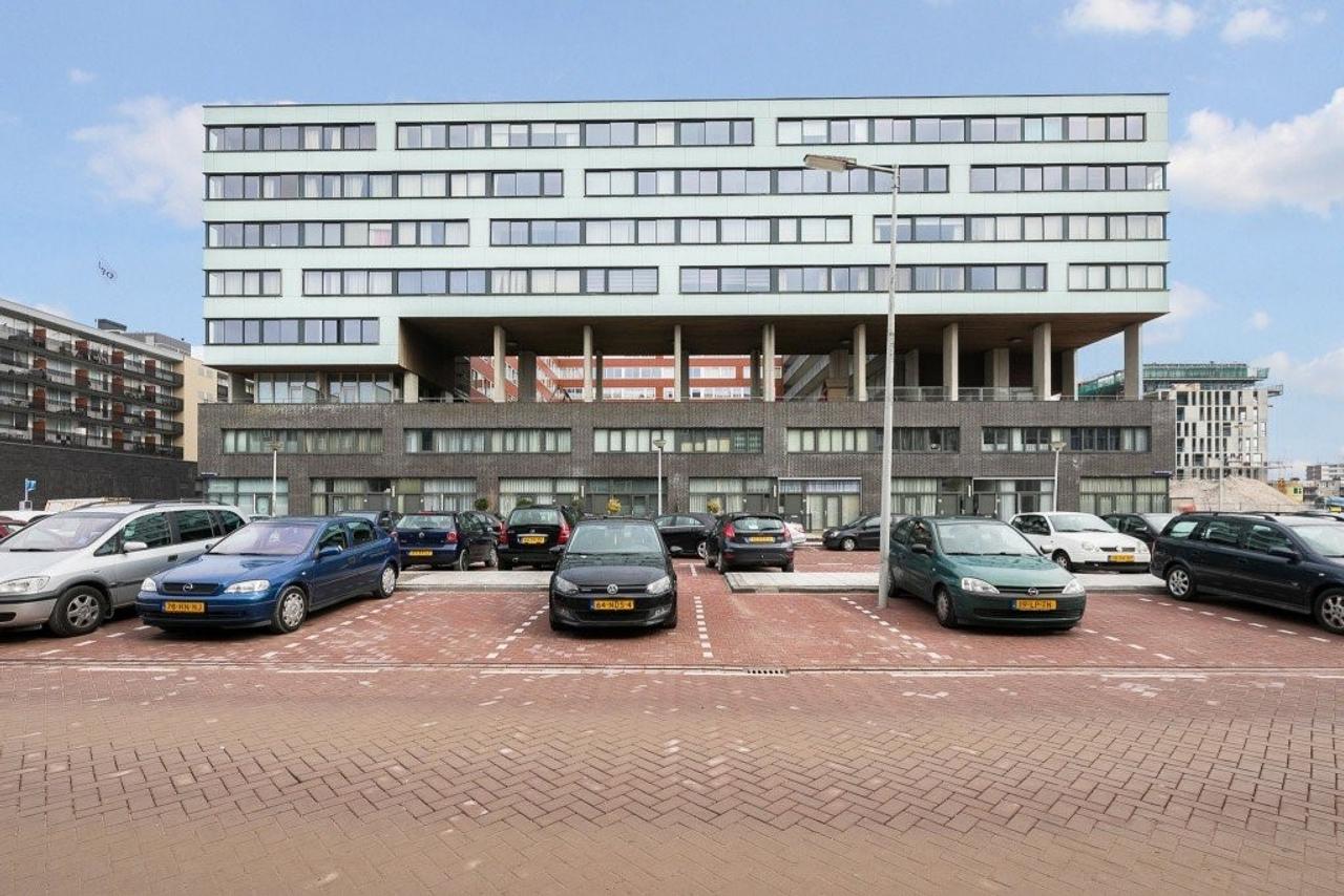 Appartement met 3 slaapkamers in Osdorp - Afbeelding 1