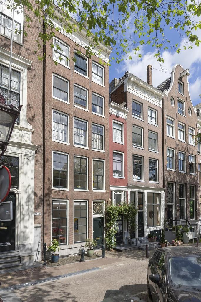 178 m² Canal House on Singel - Image 3