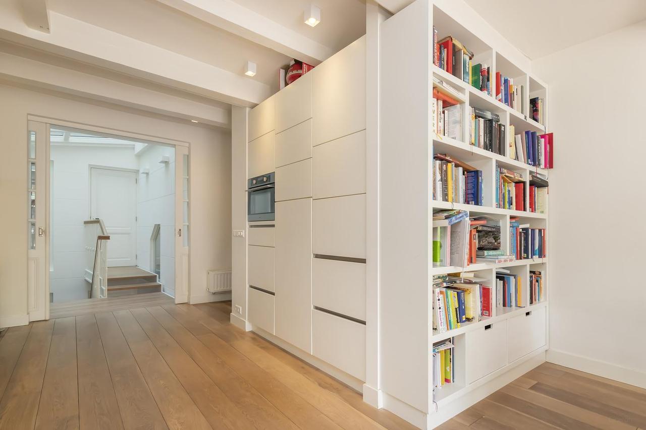 178 m² Canal House on Singel - Image 28