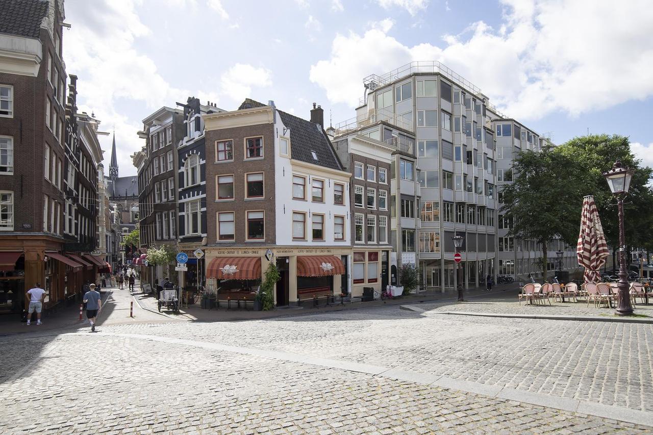 178 m² Canal House on Singel - Image 30
