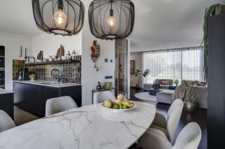 174 m² home with kitchen island in Nederweert - Image 6