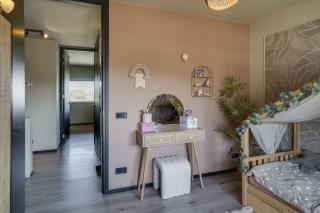 174 m² home with kitchen island in Nederweert - Image 12