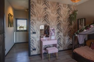 174 m² home with kitchen island in Nederweert - Image 13