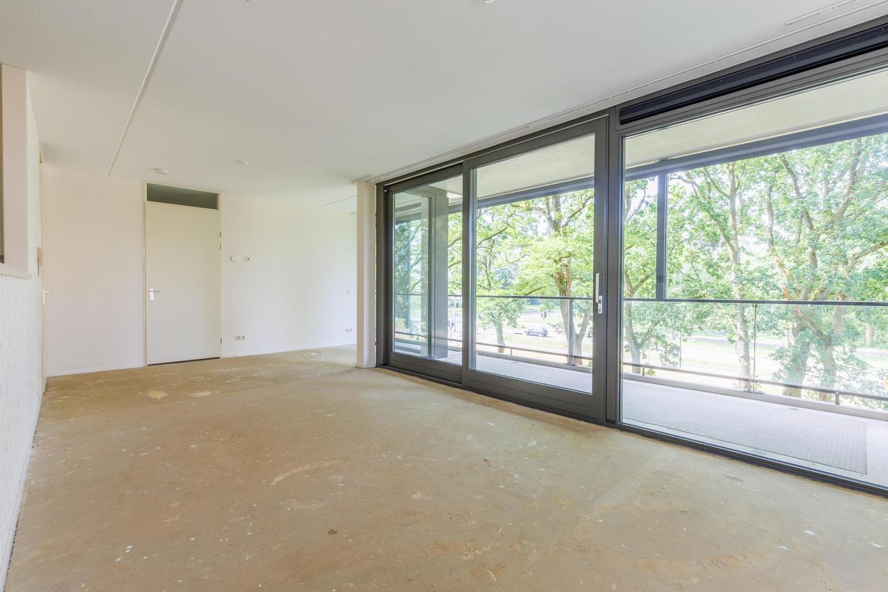 Energy-efficient 55+ apartment with large balcony in Apeldoorn - Image 3