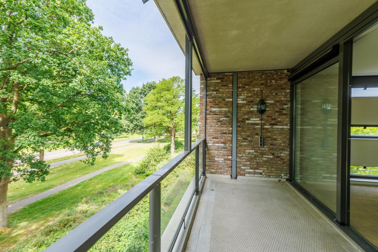 Energy-efficient 55+ apartment with large balcony in Apeldoorn - Image 10