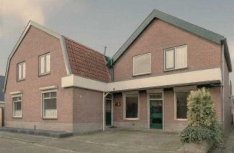 100 m2 appartement met dakterras en garage - Afbeelding 1