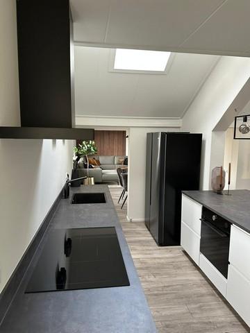 100 m2 appartement met dakterras en garage - Afbeelding 3