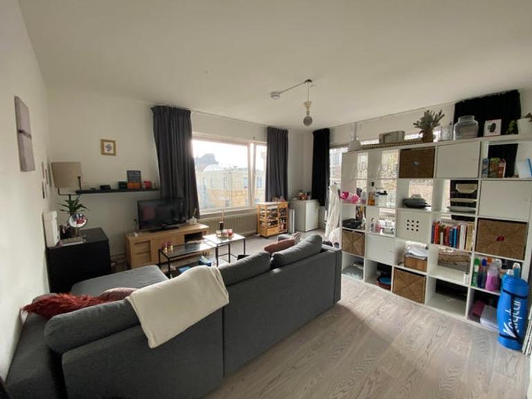 Lichte kamer (26m²) bij Station Apeldoorn - Afbeelding 2