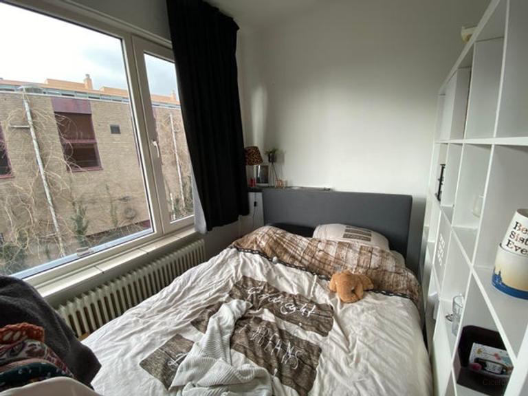 Lichte kamer (26m²) bij Station Apeldoorn - Afbeelding 5