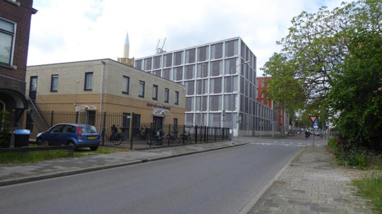 Lichte kamer (26m²) bij Station Apeldoorn - Afbeelding 11
