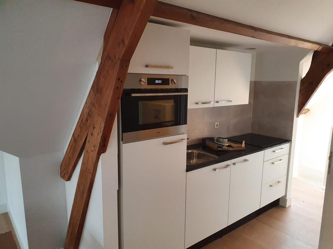 2-room apartment in the heart of Breda - Image 2