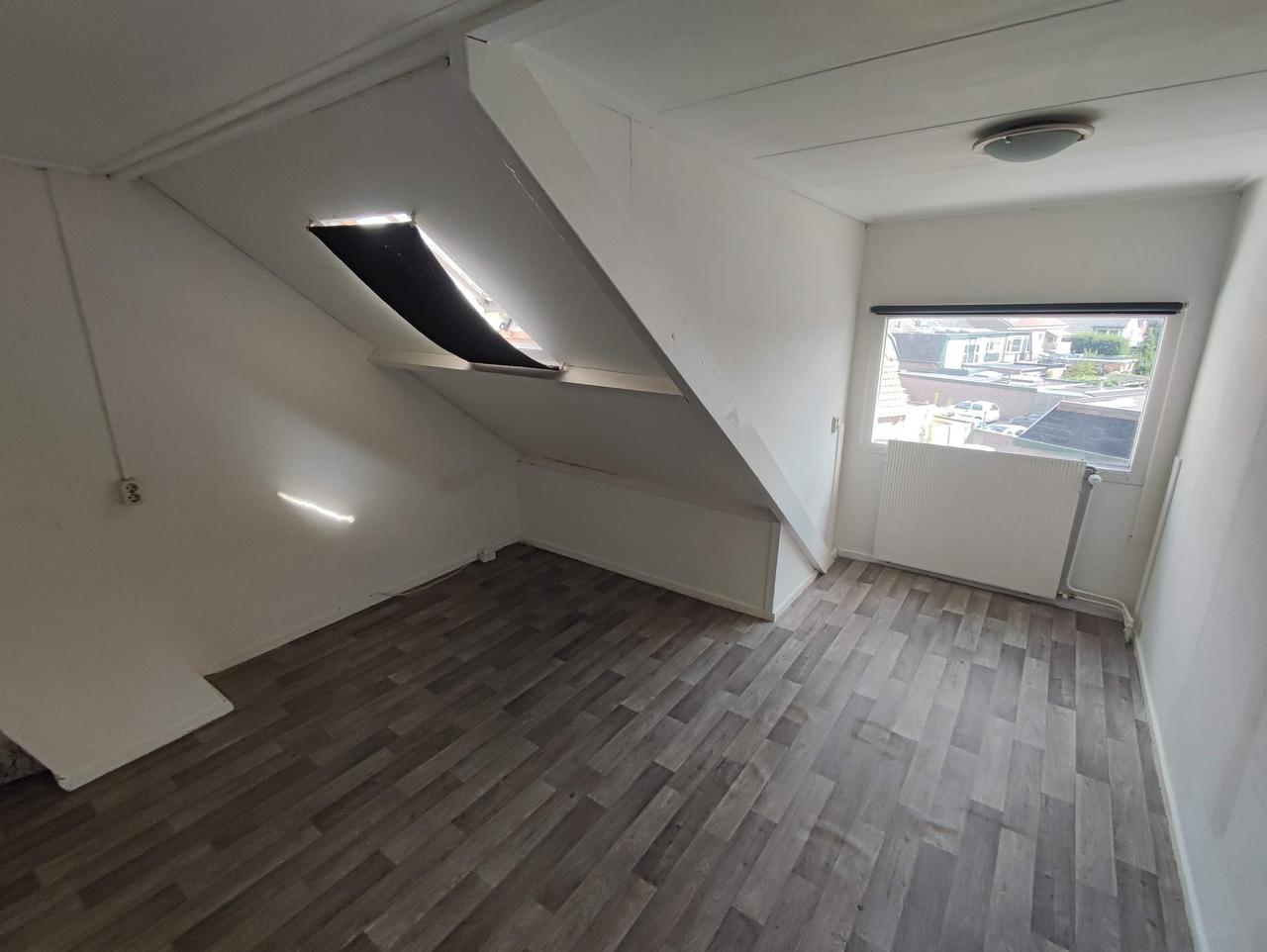 Kamer van 18 m² vlak bij centrum Zeist - Afbeelding 2