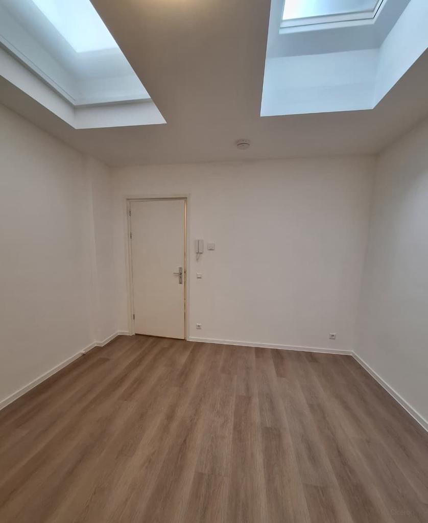 Studentenkamer met eigen badkamer in centrum Breda - Afbeelding 1