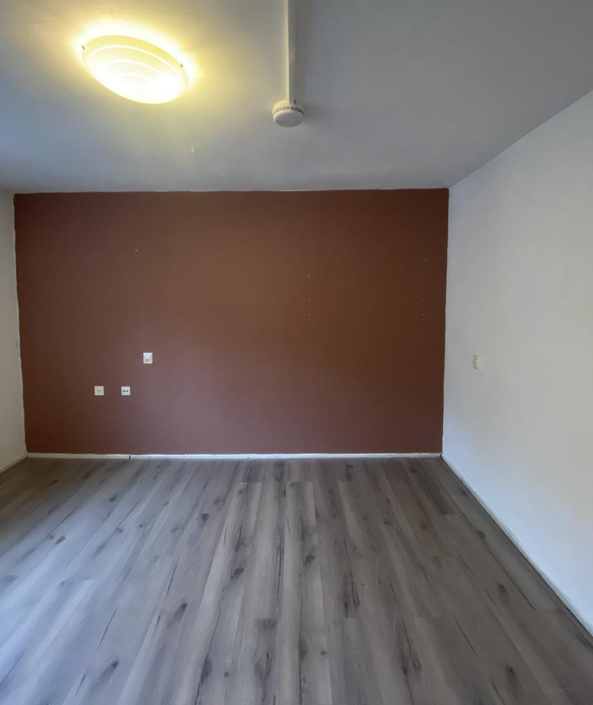Student Room with Kitchenette in Wittevrouwen - Image 2