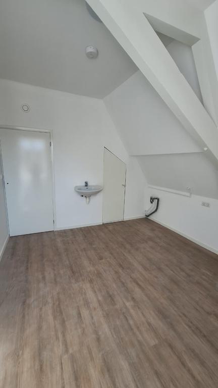 Kamer van 26m2 met eigen keukenblok in Roosendaal - Afbeelding 12