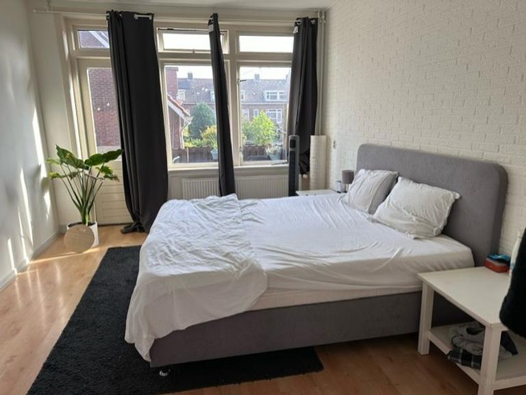 Etage met terras in Oog in Al - Afbeelding 3