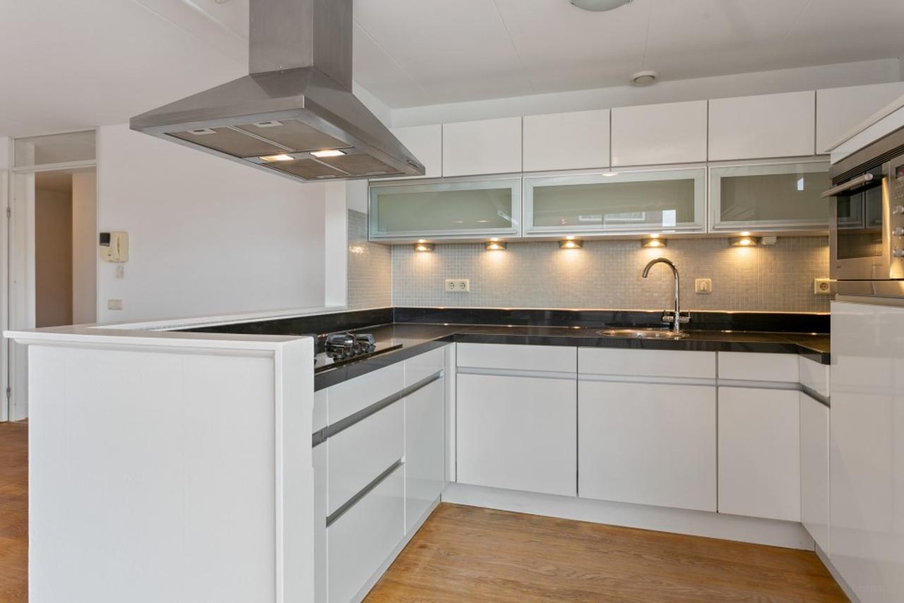 Appartement met zicht op het kanaal - Afbeelding 6