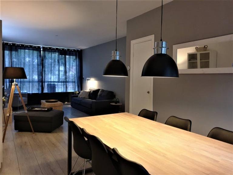 Bright 3-room apartment near Zuidas - Image 15
