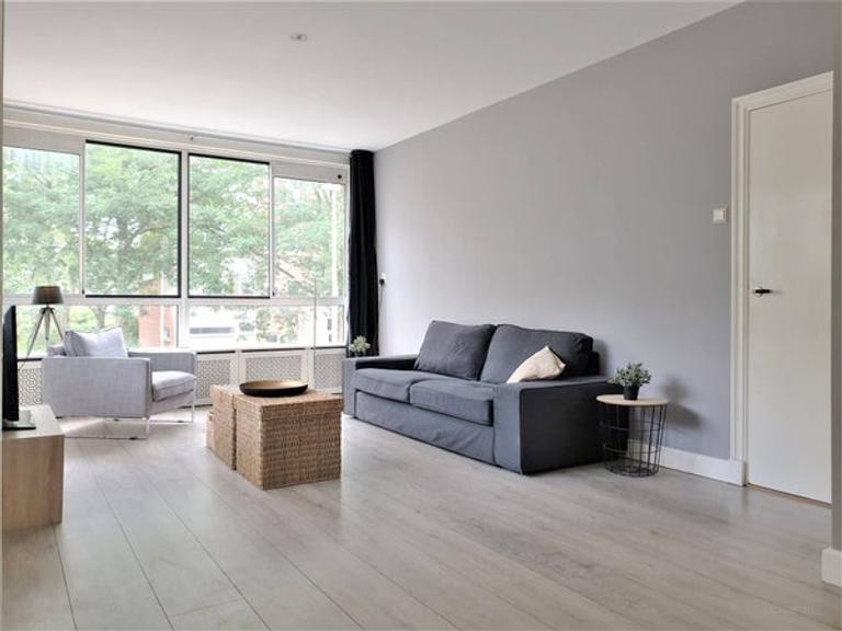 Bright 3-room apartment near Zuidas - Image 3