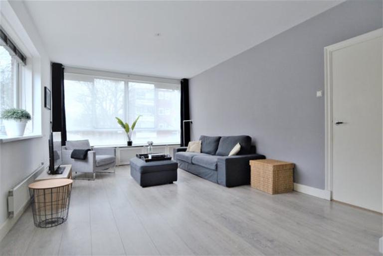 Bright 3-room apartment near Zuidas - Image 1