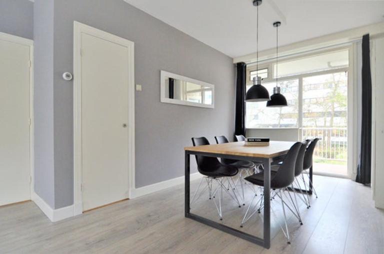 Bright 3-room apartment near Zuidas - Image 9