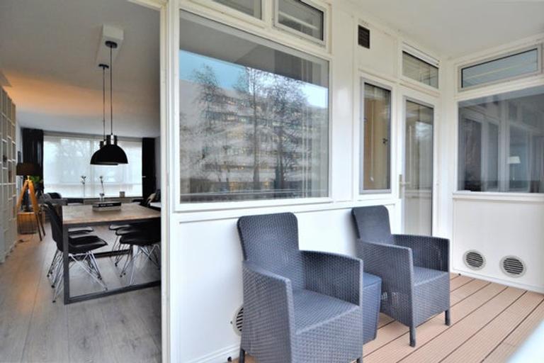Bright 3-room apartment near Zuidas - Image 12