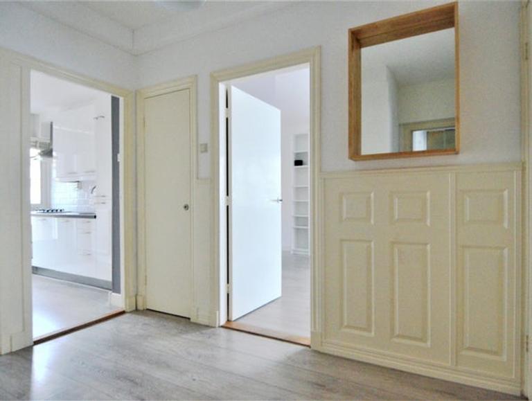 Bright 3-room apartment near Zuidas - Image 19