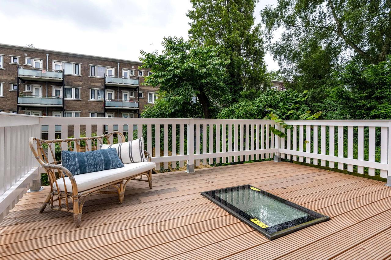 Gemeubileerd appartement met dakterras in Oud Charlois - Afbeelding 15
