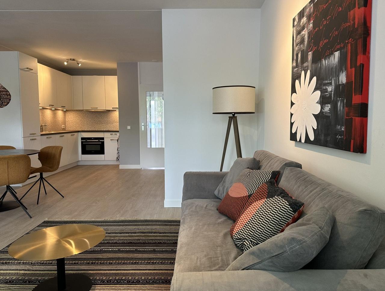 Gemeubileerd 3-kamer appartement met dakterras - Afbeelding 2