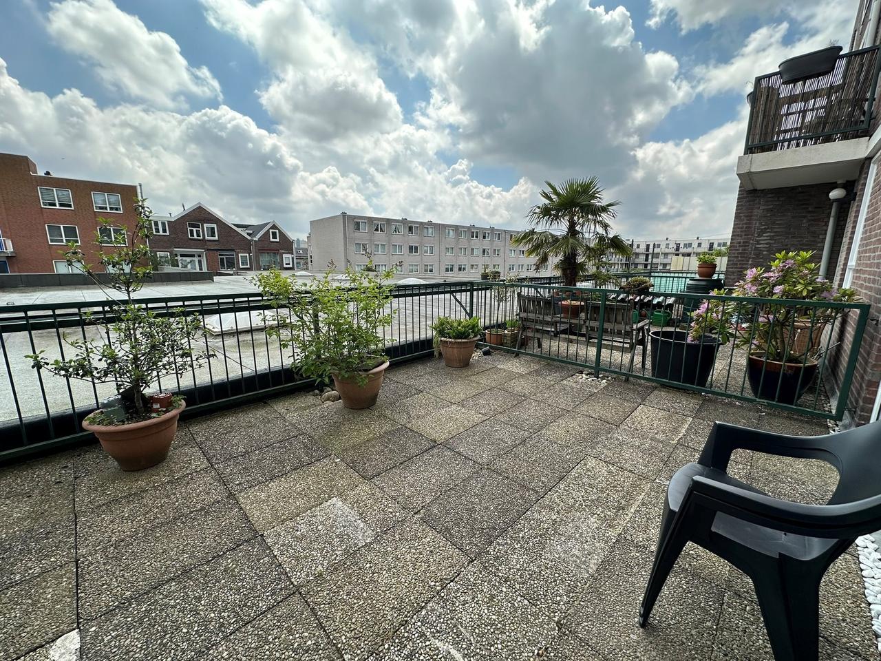 Gemeubileerd 3-kamer appartement met dakterras - Afbeelding 10