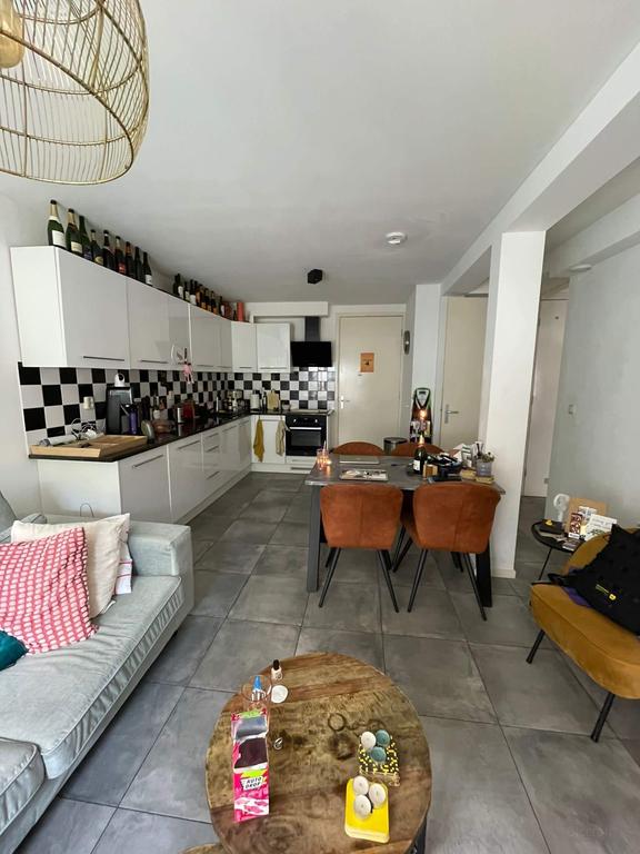Apartment with Roof Terrace in Groningen City Center - Image 4