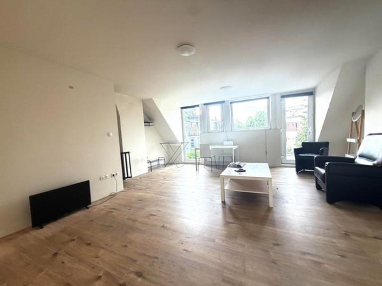 Furnished 2-bedroom apartment in Boeimeer - Image 2
