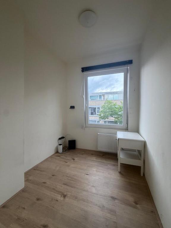Furnished 2-bedroom apartment in Boeimeer - Image 4