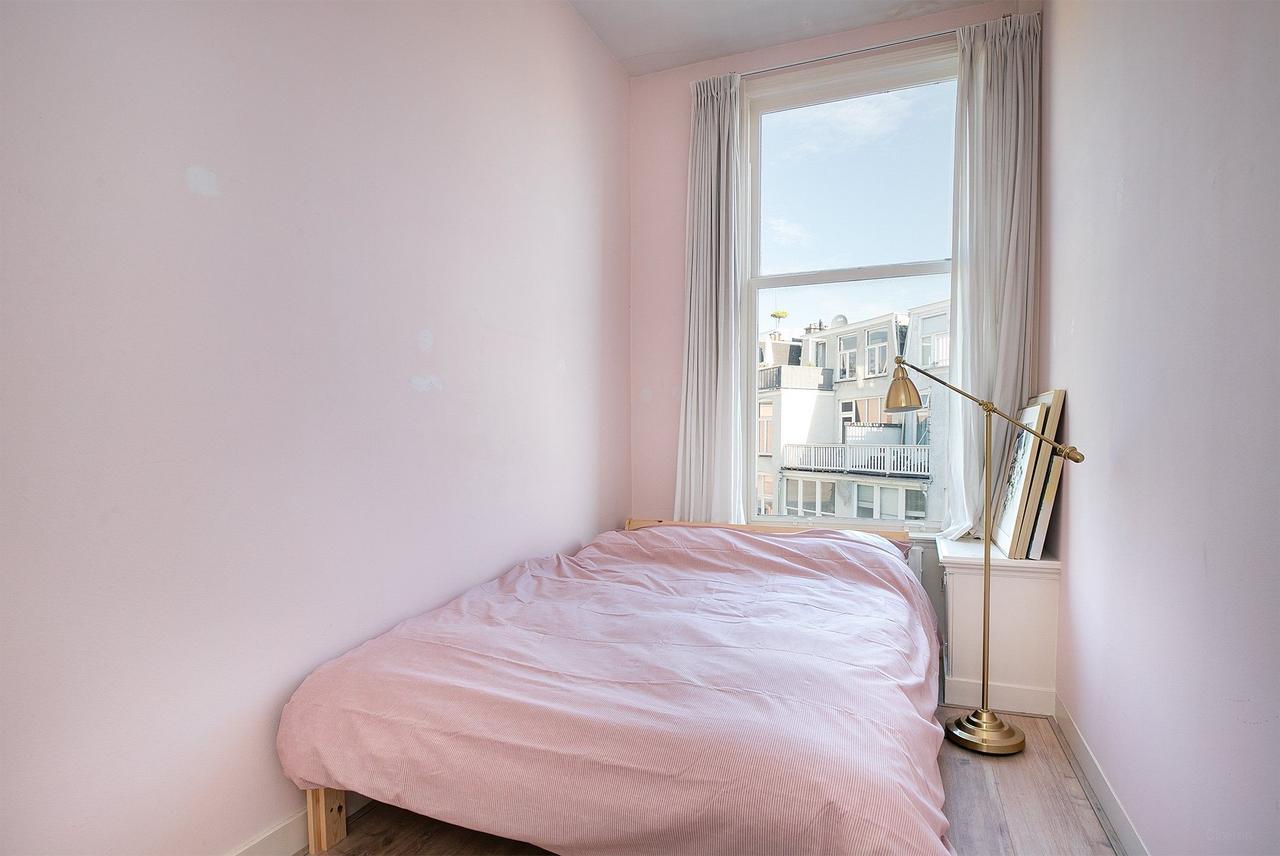117m² Furnished Apartment with Terrace in Duinoord - Image 11