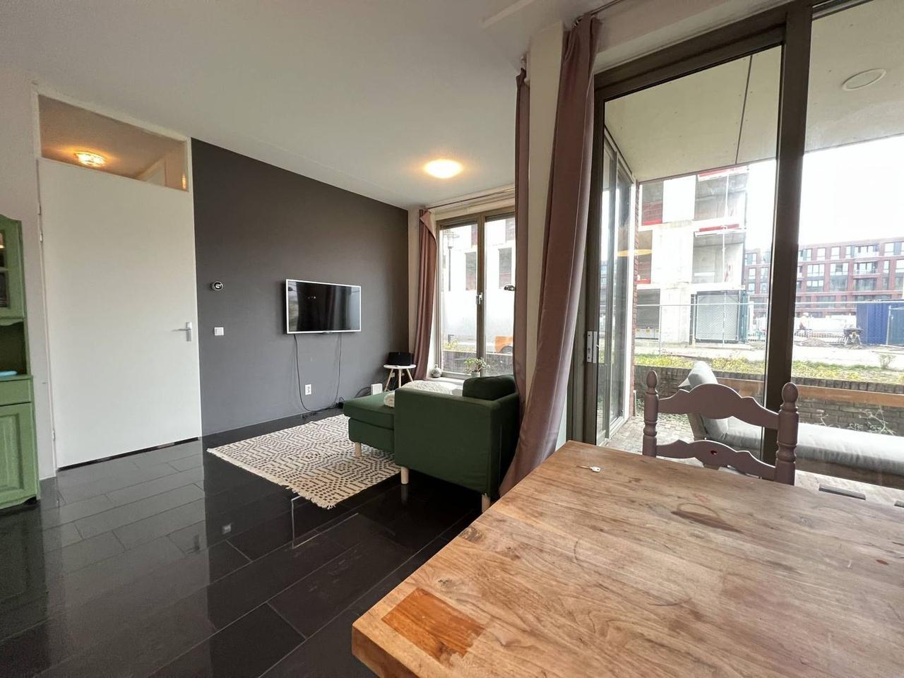 Energy-efficient apartment with terrace - Image 7