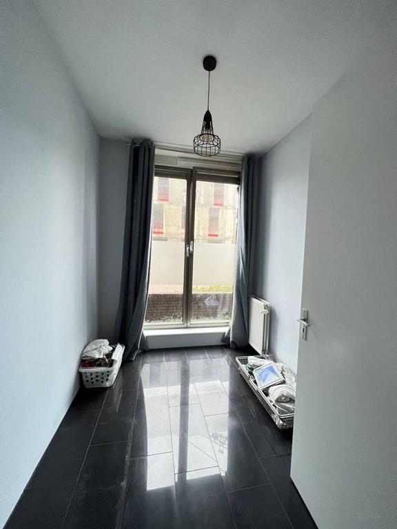 Energy-efficient apartment with terrace - Image 17